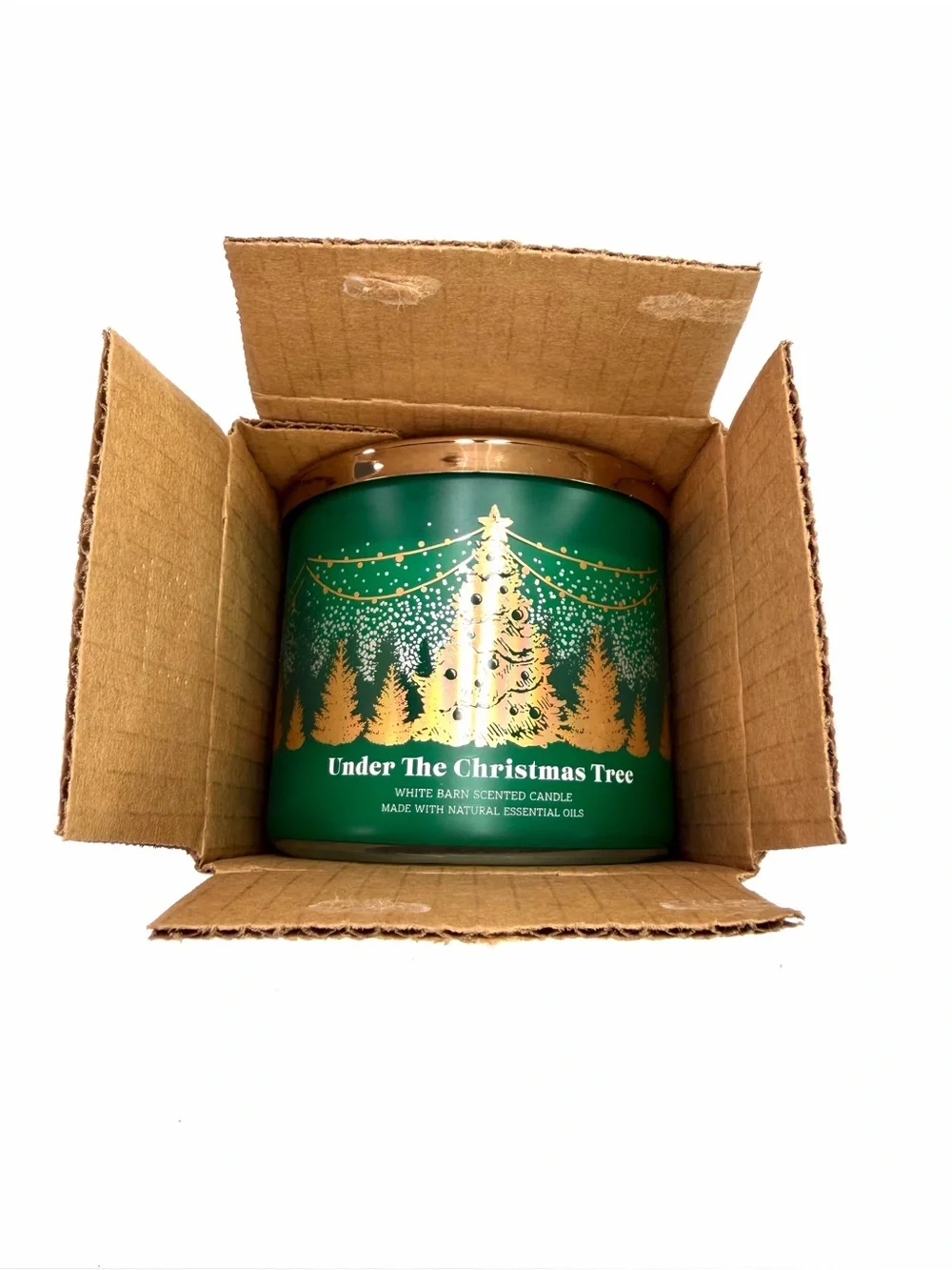 Bath & Body Works Green Under the Christmas Tree 3-Wick 14.5 oz Candle - Picture 6 of 7